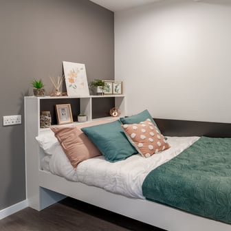 Penthouse En Suite - Image 4